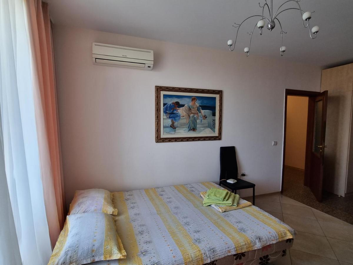 Fantasy Apartments Saint Constantine And Helena Resort Saints Constantine and Helena Exterior photo